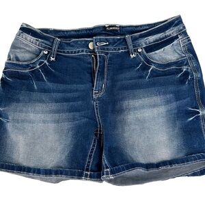 Flamingo Blue Women's Jean Shorts NWOT